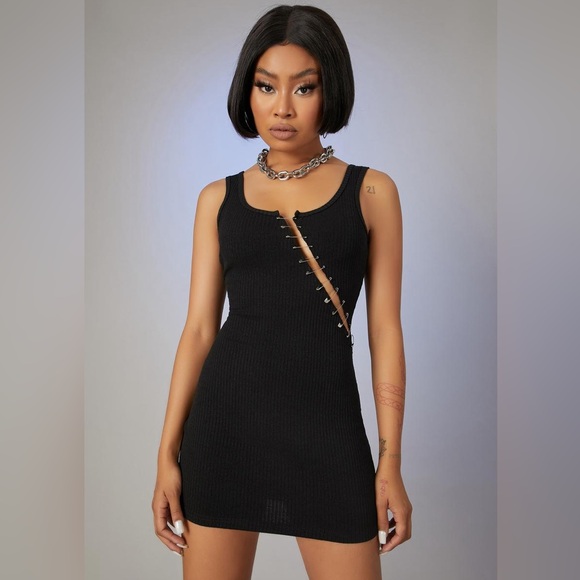 POSTER GIRL Dresses & Skirts - POSTER GRL Get Ur Digits Safety Pin Ribbed Tank Dress Bodycon Black Size XS